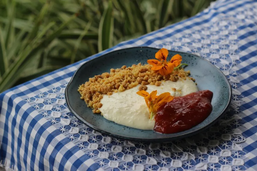 MOUSSE DE QUEIJO MINAS - RETÍFICA BAR E COZINHA